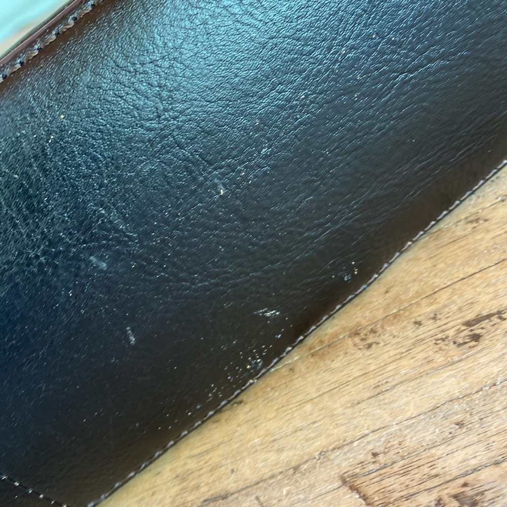 Vintage Aigner black leather handbag - Picture 8 of 14